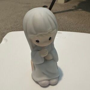 Precious Moments “Come Let Us Adore Him” Mary figurine